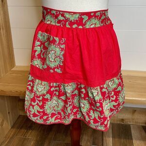 Vintage Cotton Print Half Hostess Cooking Apron With  Pocket Red  Paisley Design